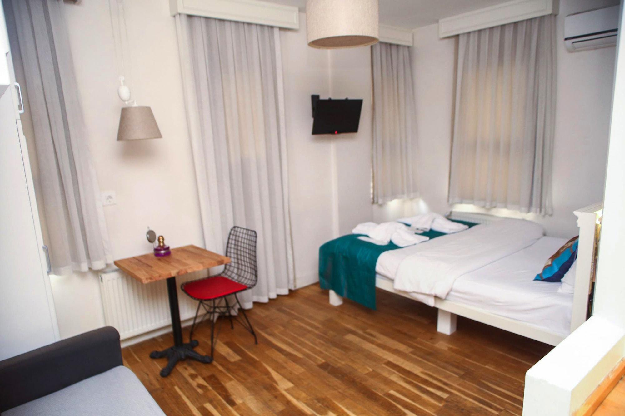 Neva Flats Taksim Hotel Istanbul Exterior photo